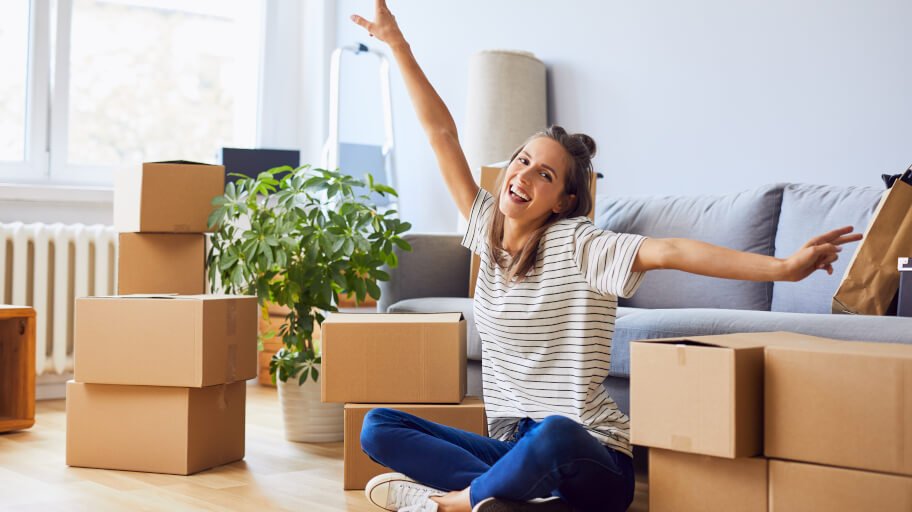 How Much Does It Cost to Move Out of Home?
