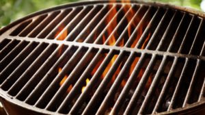 How to clean cast iron grill grates